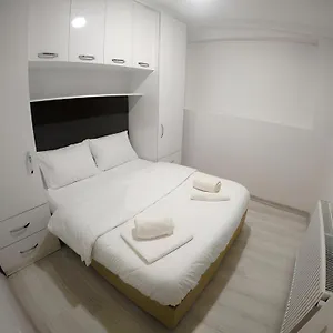  Otel Cihangir